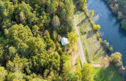 Riverside Relaxer w/Hot Tub+Fire Pit +Wifi & view - Foto 34