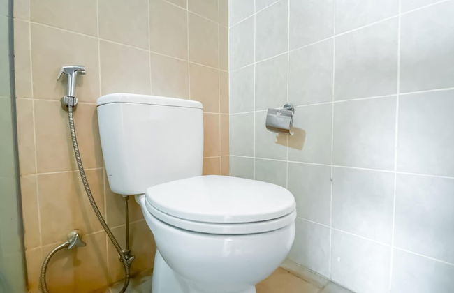 1BR Queen Bed at Ancol Marina Apartment near Dufan - Foto 17