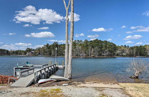 Quiet Lakefront Retreat with Boat Ramp and 2 Docks - Foto 28