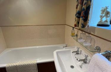 Laburnum Cottage Broadway - Foto 18