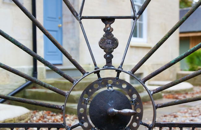 Railway Apartments - Photo 59