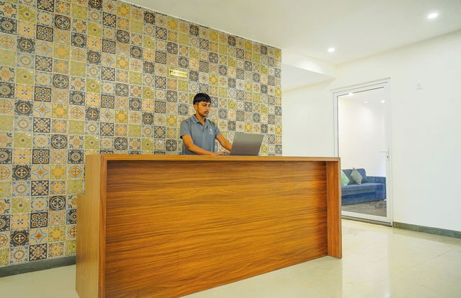 Alaya Stays Veera Marina 1BHK with Pool - Foto 3