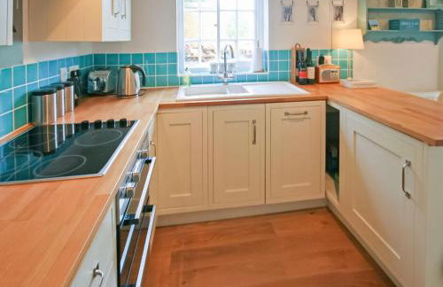 Yew Tree Cottage - Photo 8