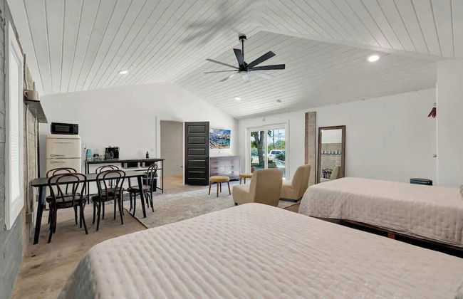 Historic Hideaway Stroll to Schlitterbahn - Foto 7