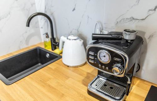 SOLAR Apartments I Stare Miasto 10min I Parking Free I Winda I Balkon - Photo 30