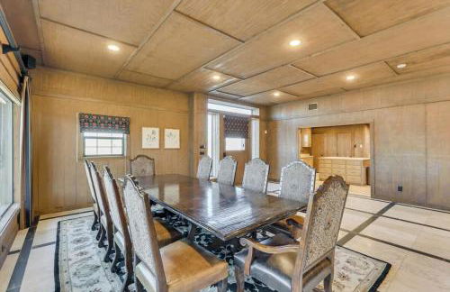 Spacious Ranch Style Home w Cinema Room - Foto 11