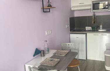 Studio cosy, résidence de tourisme avec piscine - Foto 7