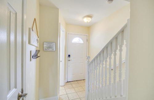 Airy Biloxi Condo with Patio Walk to Beach! - Photo 21