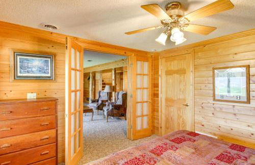 Private Lakefront Emily Home with Yard and Fire Pit! - Photo 29