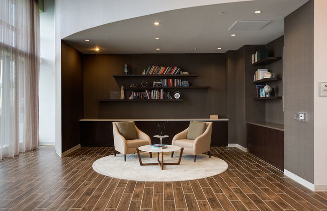 Mint House Houston – Medical Center - Foto 44