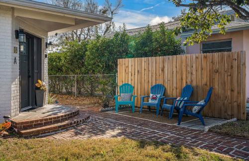 Luxury Home & Mins to Beach and Walk to Downtown - Foto 31