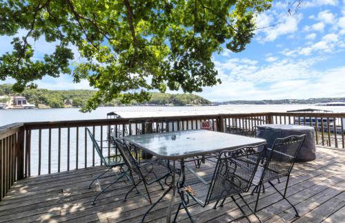 Lakefront Home with Huge Views and Great Fishing - Photo 39