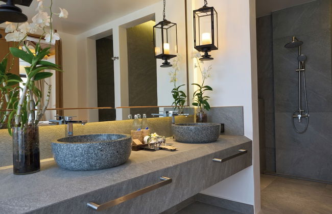 Malisa Villa Suites - Photo 32