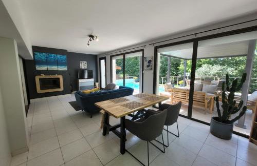 Maison proche commerce, 20 min du Futuroscope - Foto 4