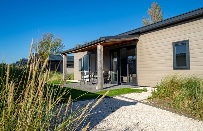 Pavilion 5 - Photo 6