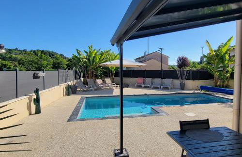 Villa des Oliviers Sublime villa avec piscine chauffée et privée et baby foot - Foto 2