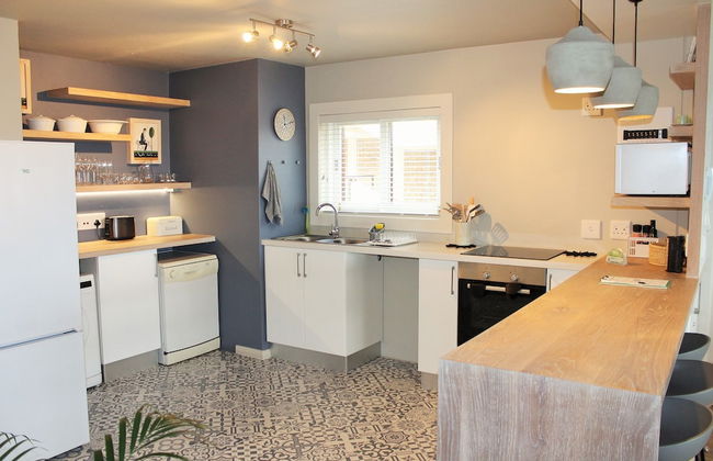 Village Square 6 - Photo 7