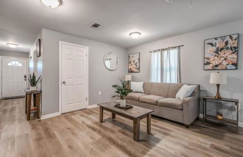 Schoolfield Collective - Foto 11