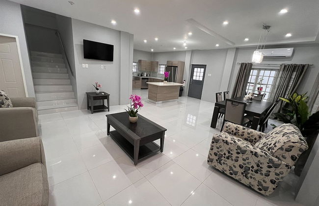 Glencoe Townhome With Loft Jacuzzi and Pool - Foto 29