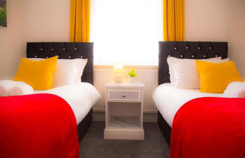 Lucky Home 24 - Ideal for Trade & Family - 2 Bedrooms - 3 Beds - Max 4 Guests - Close to BAE, Docks, Lake District, Beaches - Foto 2