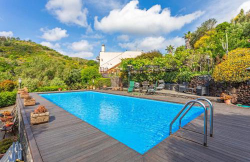 Queen Etna - Beautiful Pool - Photo 27