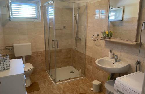 Holiday home Ante with beautiful private garden - Photo 20