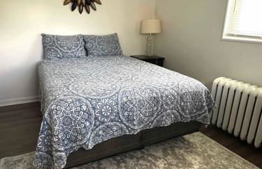 Stunning 3BR-Private Entrance-Renovated-Near City - Foto 3