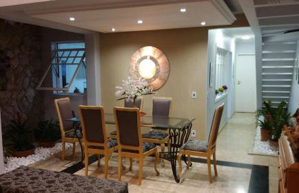 LINDA CASA NO CENTRO HISTÓRICO - Foto 1