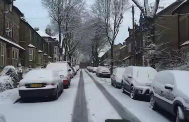 Cannons Loft Central Buxton, Duplex loft 3 bedroom Set over 3 floors stairs no lift sleeps 5 - Photo 19