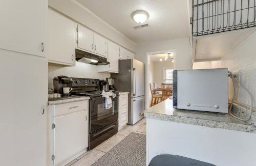 Suburban Family Home 18 Mi to Dtwn Charleston! - Foto 12