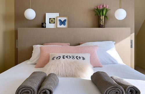 Villa ACMÉ 200 m du lac d'Annecy avec Piscine et Jacuzzi 14 personnes - Foto 27