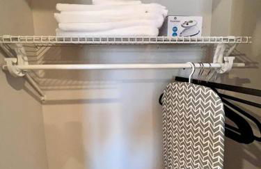 302 Comfy Cabin 1BD with city view in Center city - Foto 29