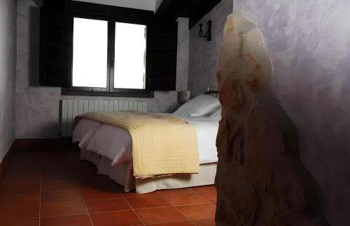 Casa Rural Enorme con BBQ & Horno Leña ideal para Familias - Foto 17