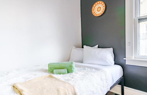 Jungle House Luxury Stays - Downtown Chillicothe - Foto 110