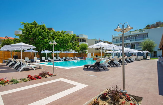 Sunny Days Hotel Apt - Photo 106