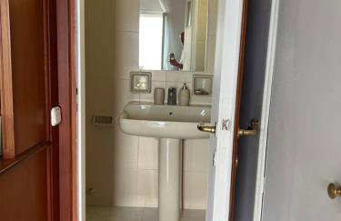 Sea front house & garden, Oropos - Foto 46