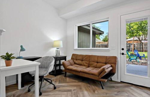 Remodeled 4 Bedroom Home Close to Downtown Frisco. - Foto 32