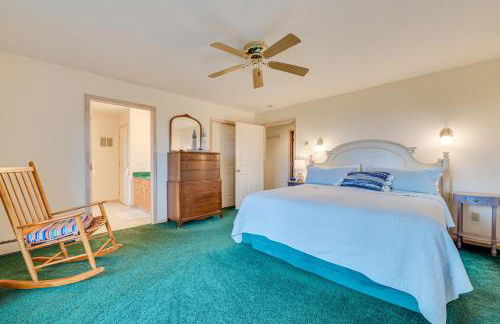 17 Mi to Skiing! Lake-View Michigan Home with Deck - Foto 10