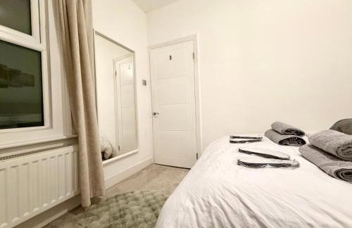 2 Bed Modern Luxury House - Foto 9