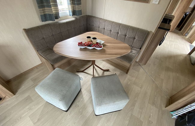 3 Bed 8 Berth Caravan in California Cliffs - D53 - Foto 24