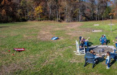 Overlook at Sleepy Creek -- Sleepy Creek Frontage, Secluded, Grill, Fire Pit, Deck, Family Friendly, Game Room, Fishing, Hammock, View, Fireplace - Foto 64