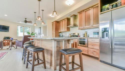 Skytop Chalet Pet Friendly, Hot Tub and Views - Foto 4