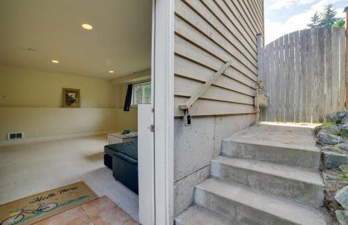 Near Public Transit and Walkable! Airy Seattle Apt - Foto 18