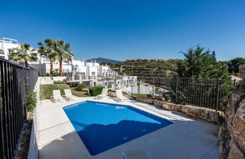 Luxury Penthouse With Sea View in Paraiso Pueblo - Photo 33