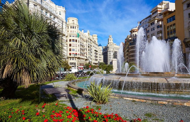 Los Angeles With 3 Bedrooms and 3 Bathrooms - Photo 23