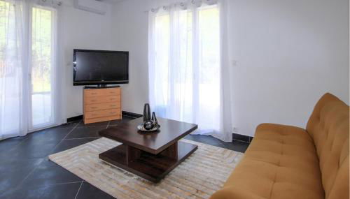 Lovely Home In Saint-Péray With Sauna - Foto 3