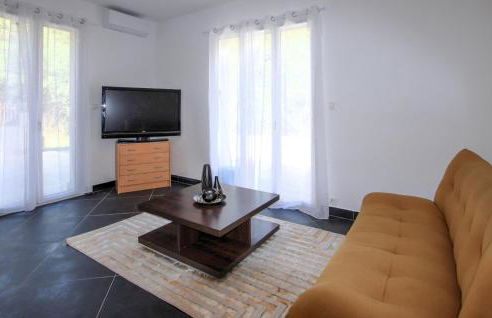 Lovely Home In Saint-Péray With Sauna - Foto 3