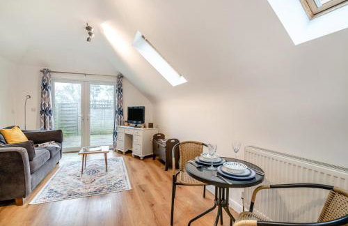 1 Bed in Hindhead oc-w34256 - Foto 2