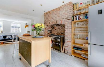 Georgian Residence - 4BR Modern Living, Sleeps 8! - Foto 30