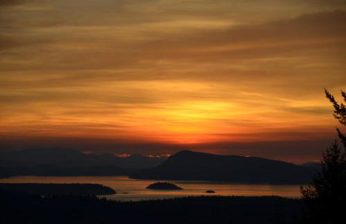 Sunsets Over Water - Foto 25
